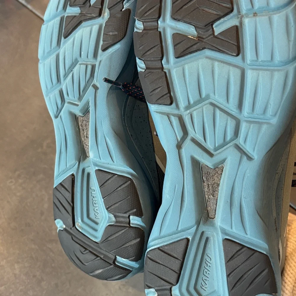 Karhu Men's Performance Fusion 3.5 Athletic Shoes in Gray and Blue - Picture 7 of 8